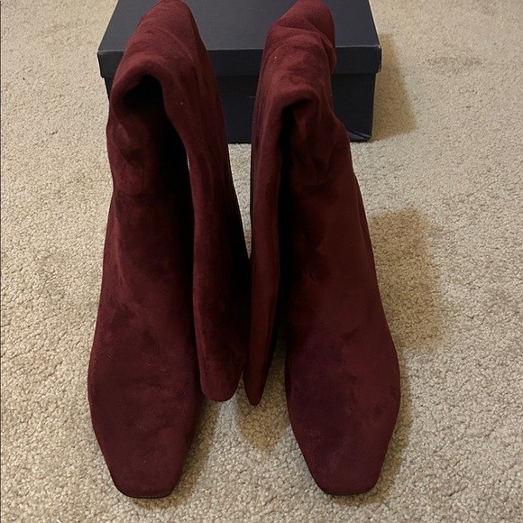 Tall Faux Suede Burgundy Boots. NWT in Box - Picture 11 of 15